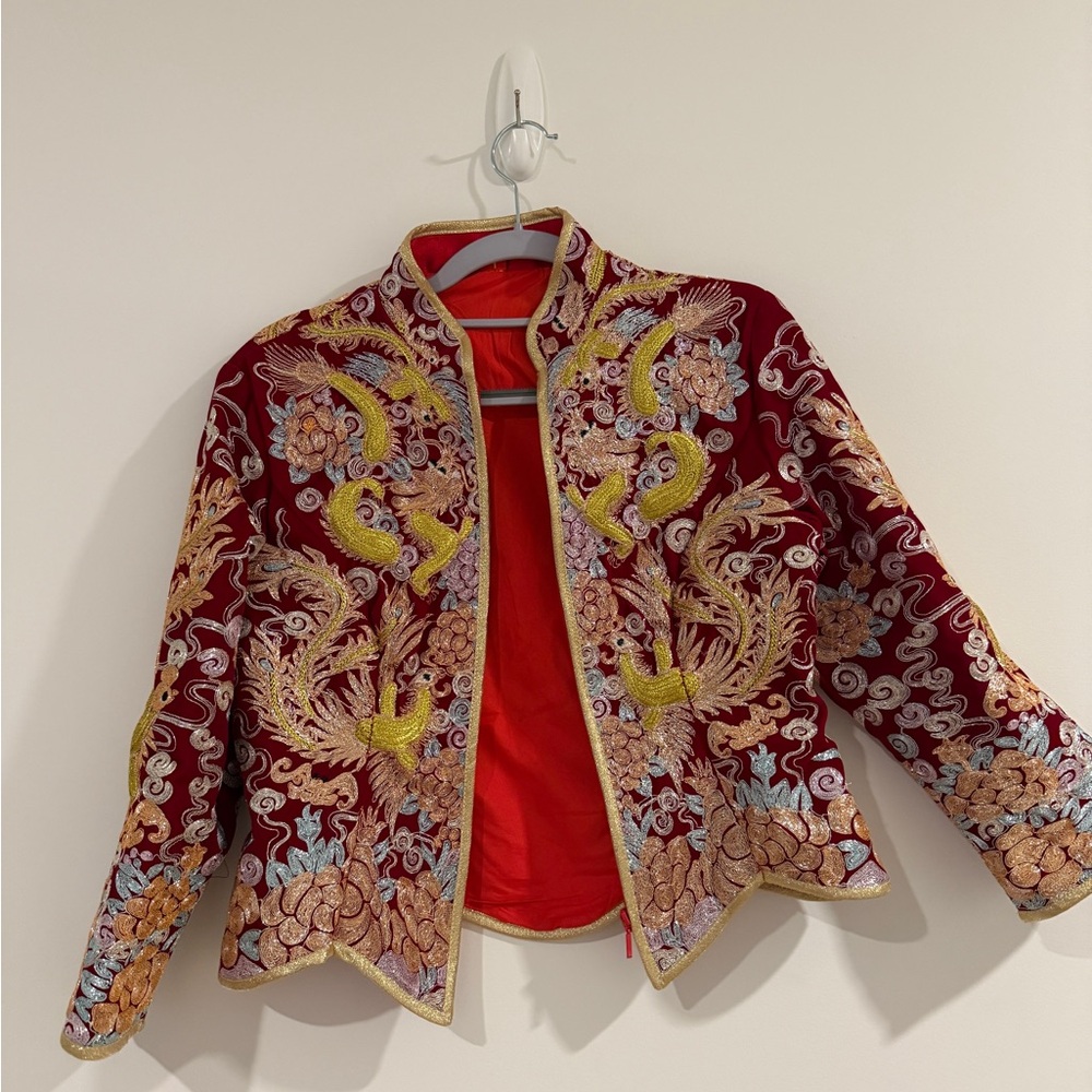 Embroidered Red and Gold Women's Set. Chinese Wedding Qun Gua, Qun Kwa